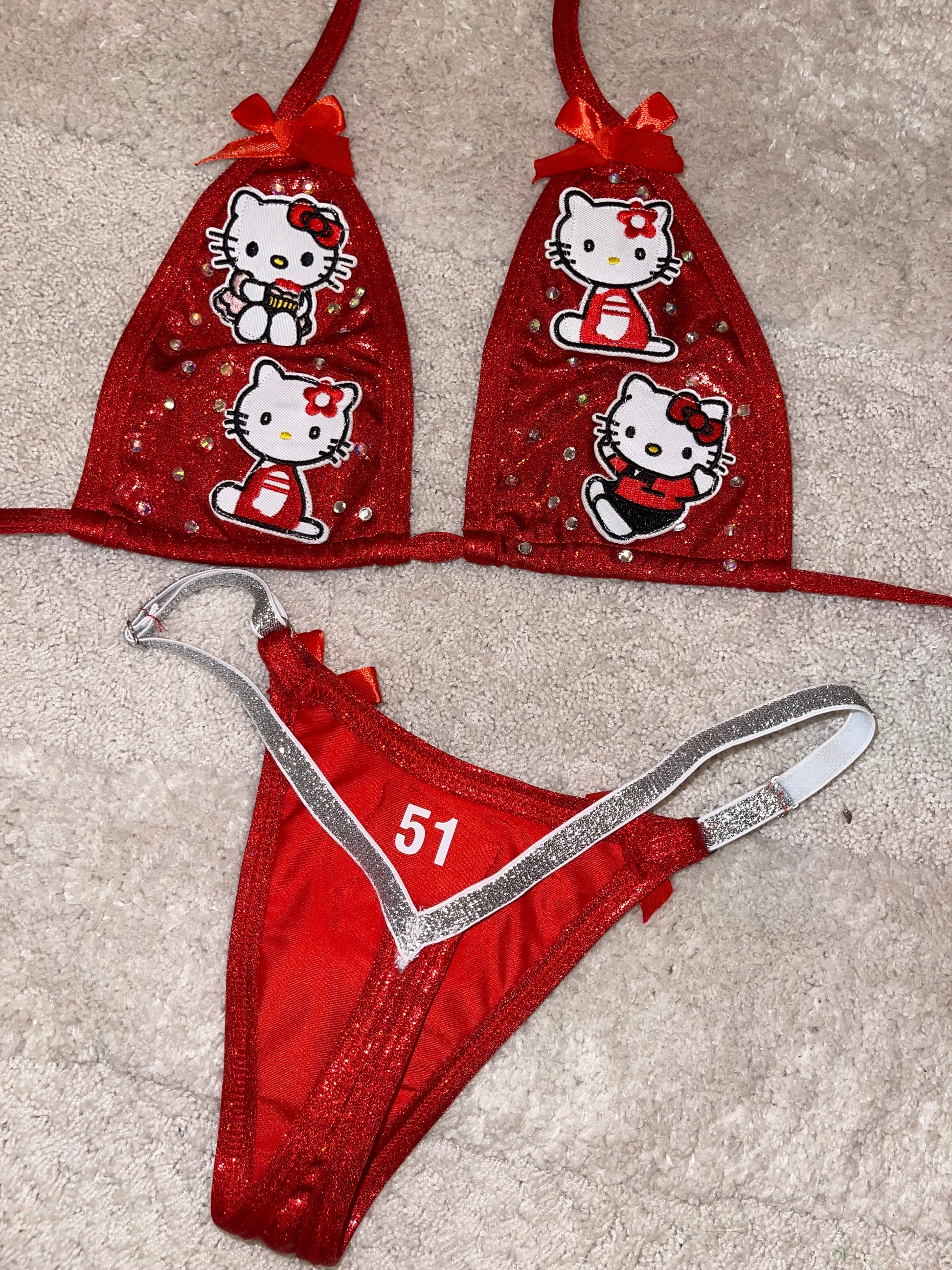 Kitty red 051