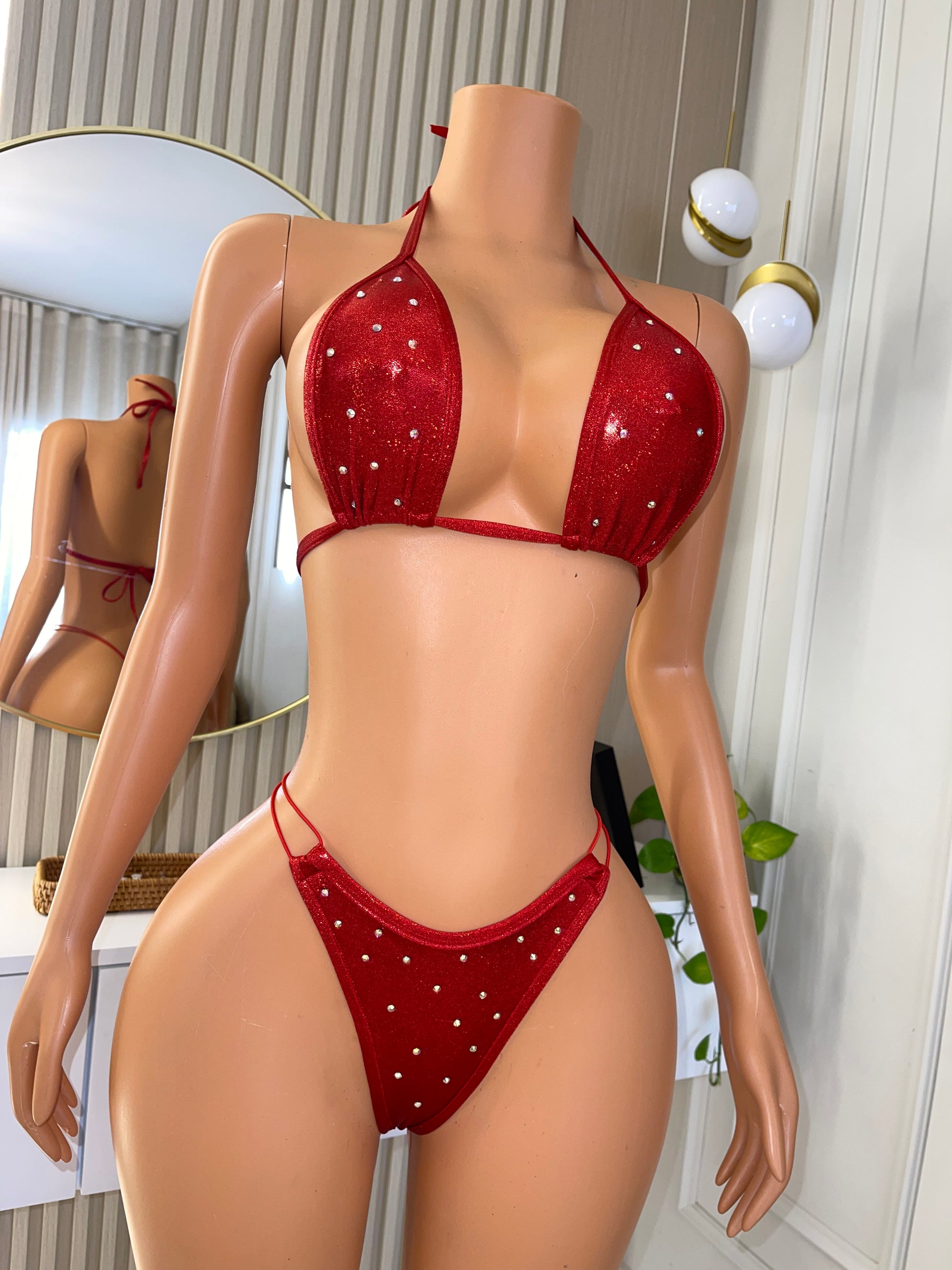 Red diamond 037