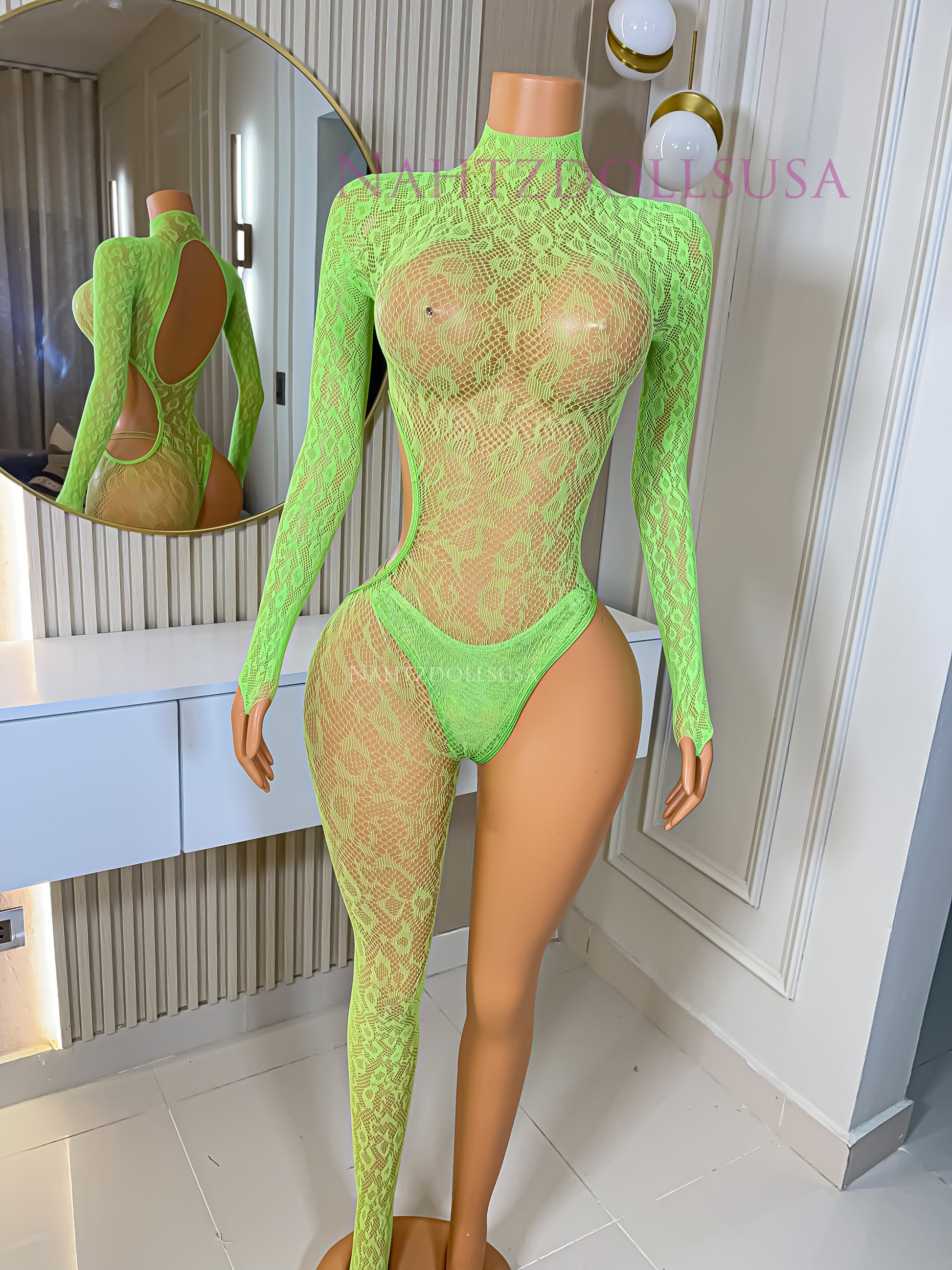 GREEN SEXY