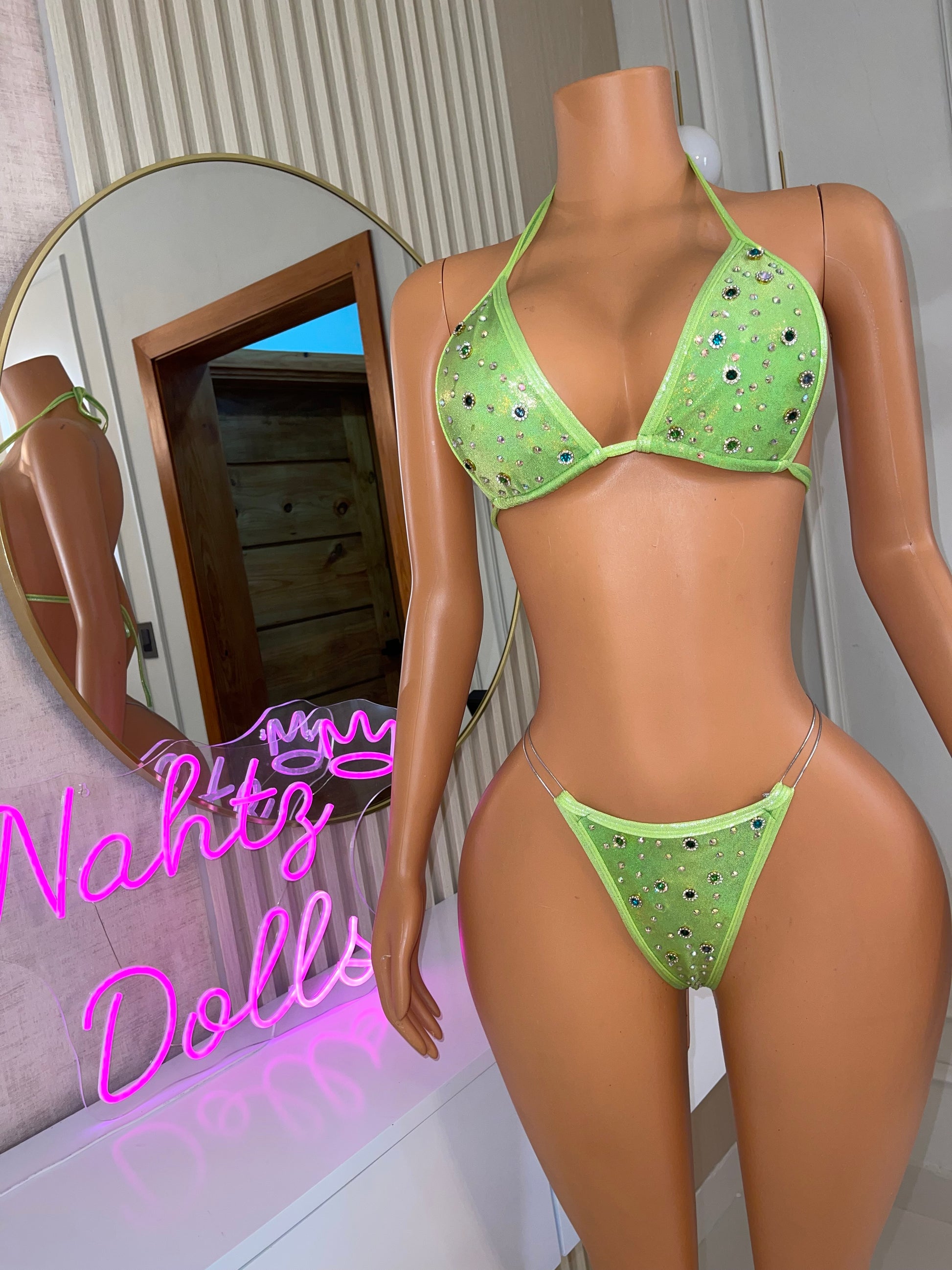 Suit green 059