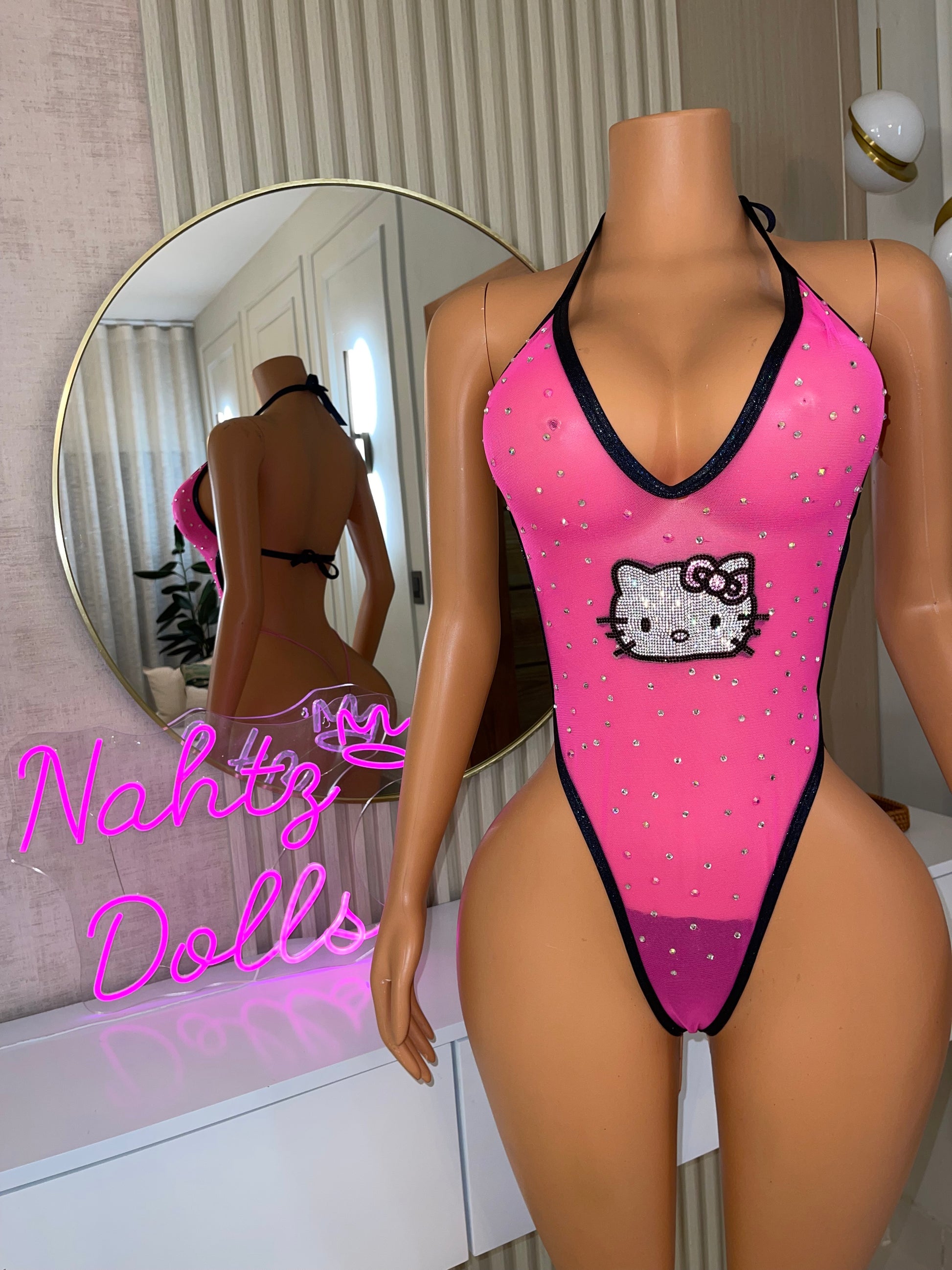 Kitty suit 047