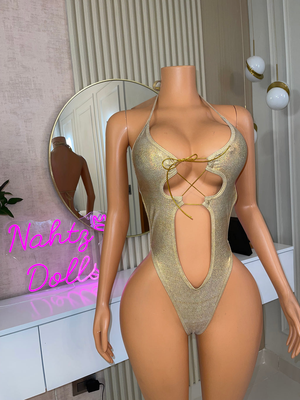 Suit gold 044